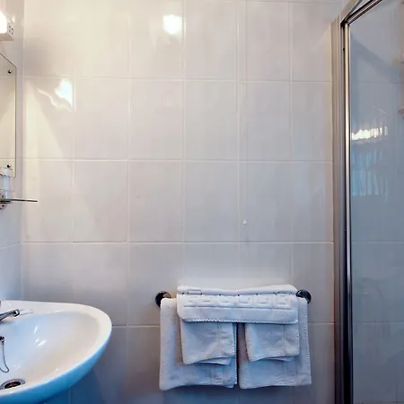 St Marys Couette-café 4*