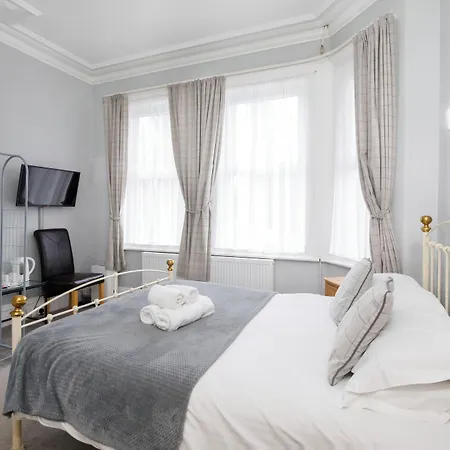 Bed & Breakfast St Marys