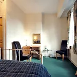 St Marys 4*