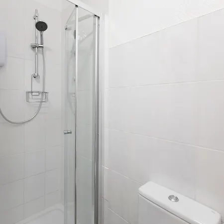 Oda ve Kahvaltı St Marys