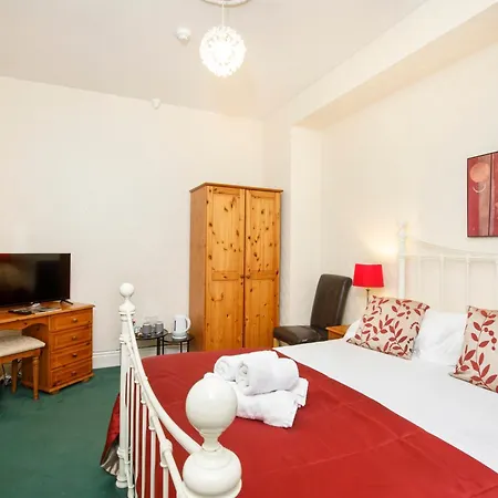 St Marys Oda ve Kahvaltı 4*