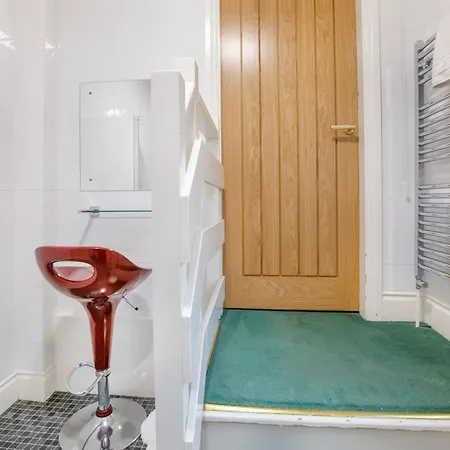 Oda ve Kahvaltı St Marys