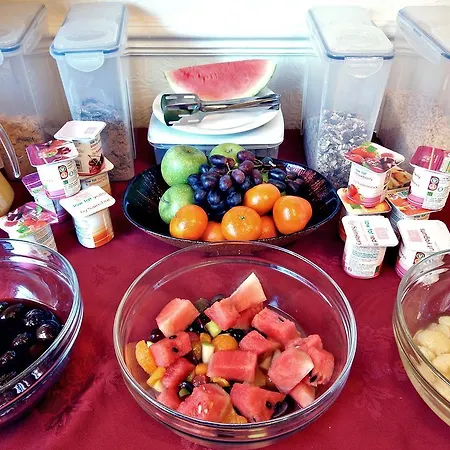 Oda ve Kahvaltı St Marys 4*